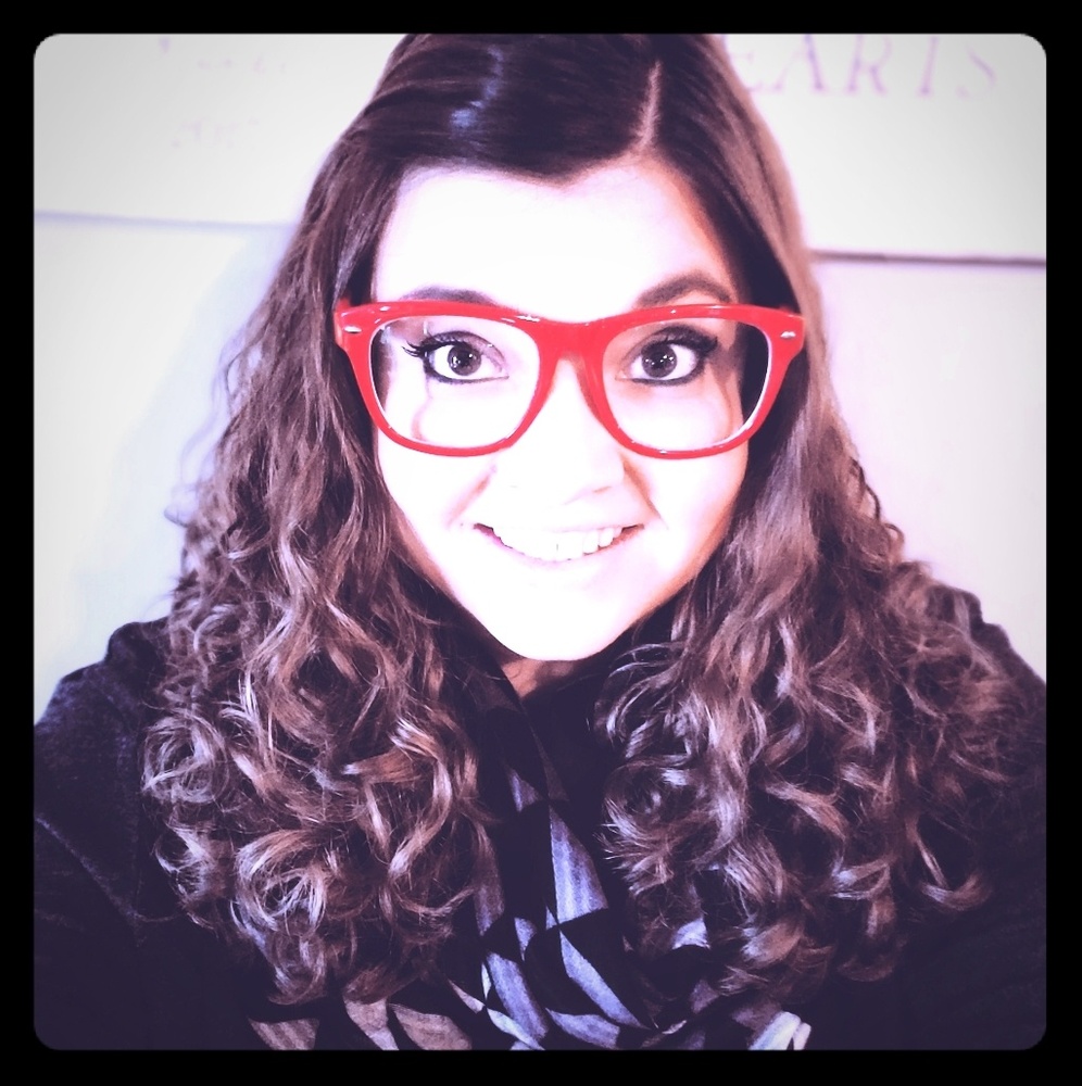 Meet your Posher, Alli